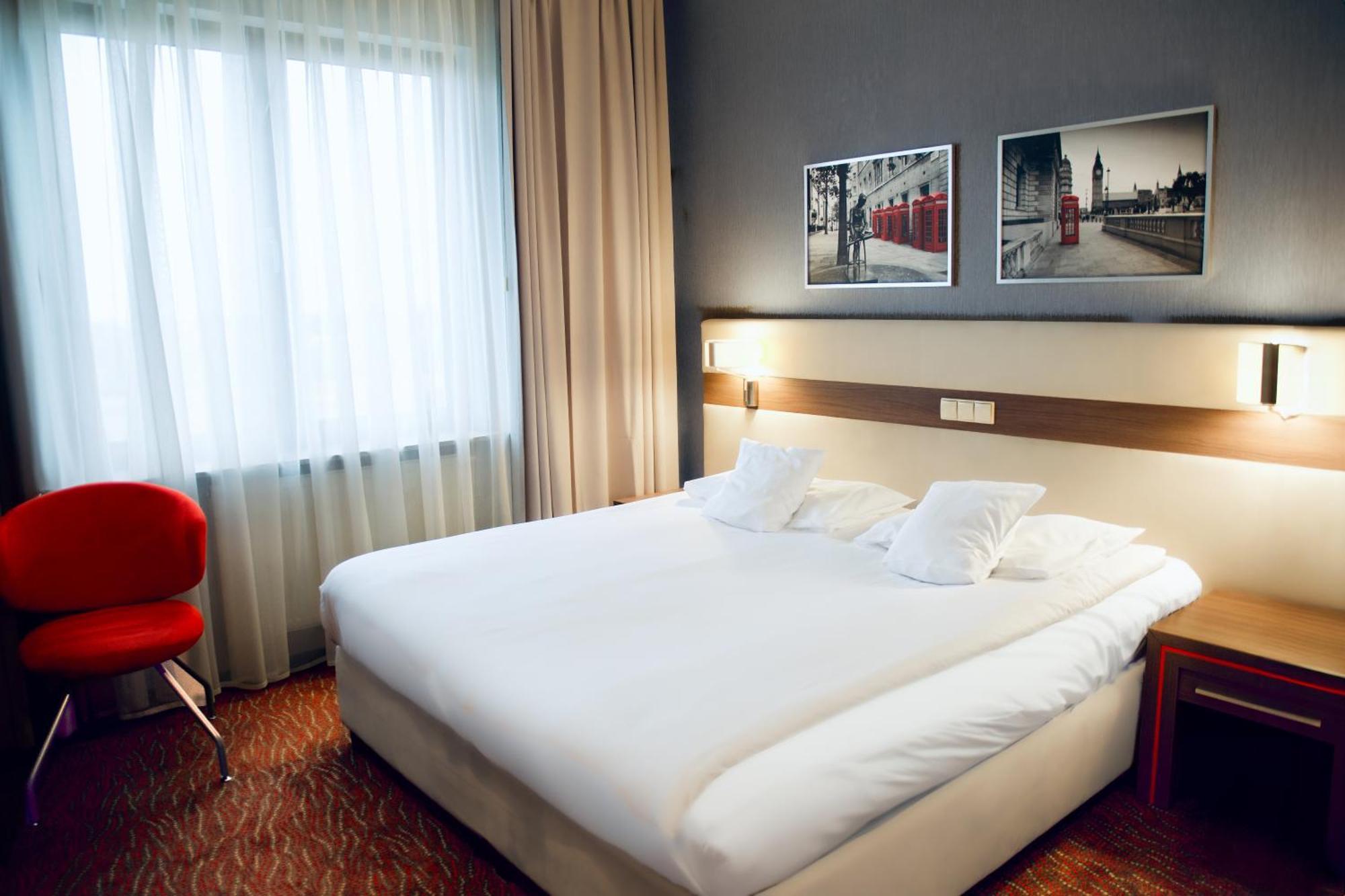 Hotel Szafran Czeladz Phòng bức ảnh