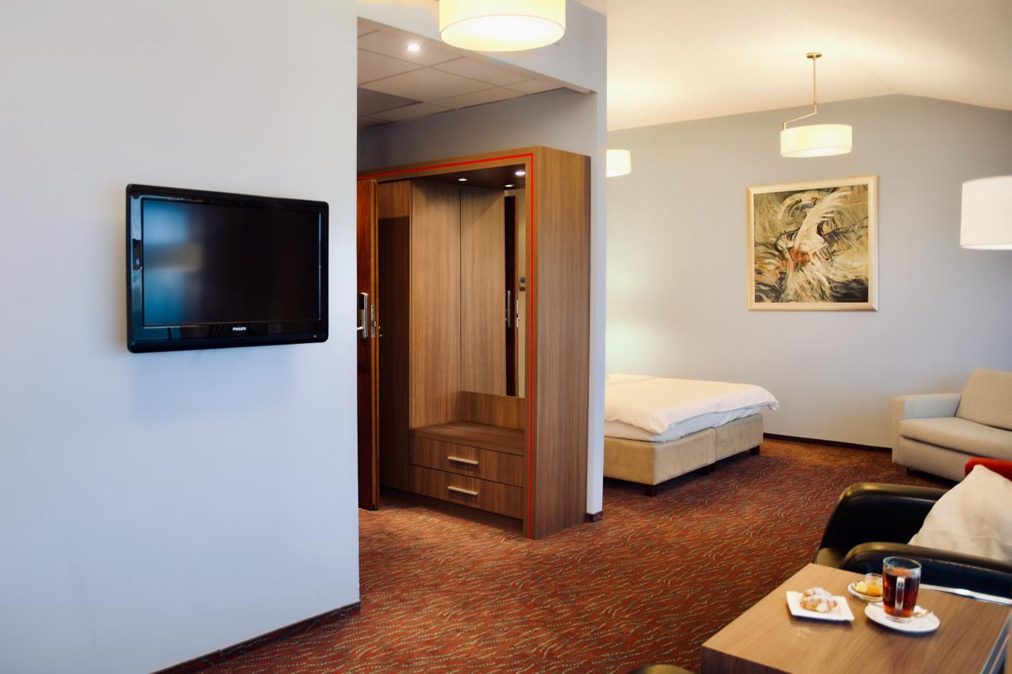 Hotel Szafran Czeladz Ngoại thất bức ảnh
