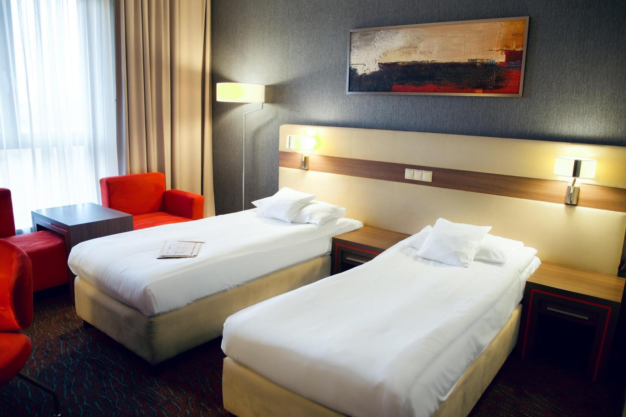 Hotel Szafran Czeladz Ngoại thất bức ảnh