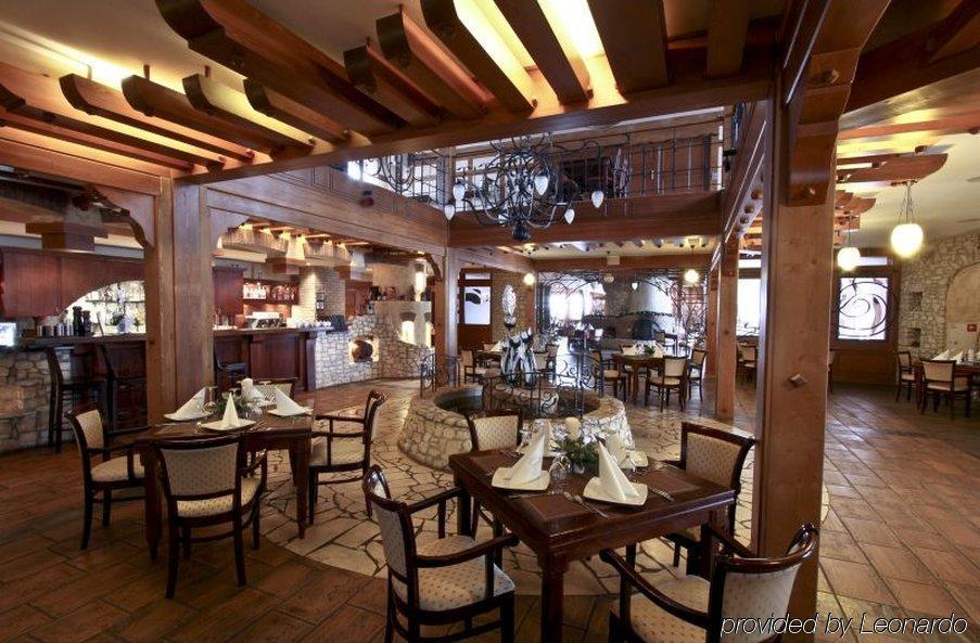 Hotel Szafran Czeladz Nhà hàng bức ảnh