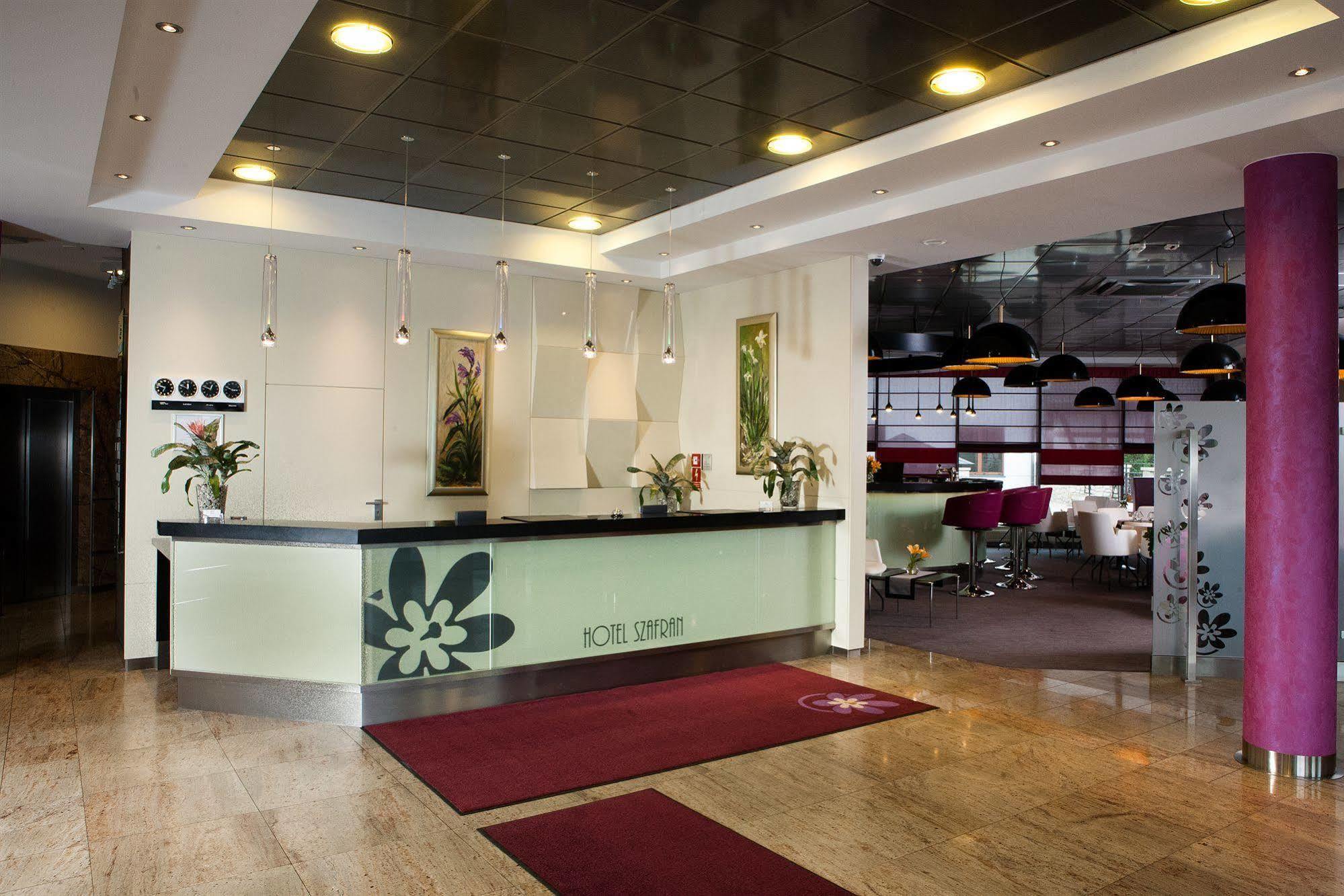 Hotel Szafran Czeladz Ngoại thất bức ảnh